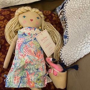 Lilly Pulitzer hard to find doll NWT